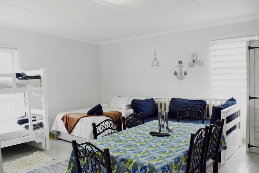 5 Bedroom Property for Sale in Struisbaai Western Cape